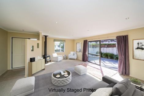 Photo of property in 3 Manuka Place, Whalers Gate, New Plymouth, 4310