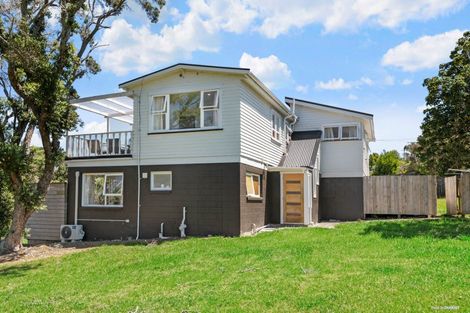 Photo of property in 4 Matai Road, Stanmore Bay, Whangaparaoa, 0932