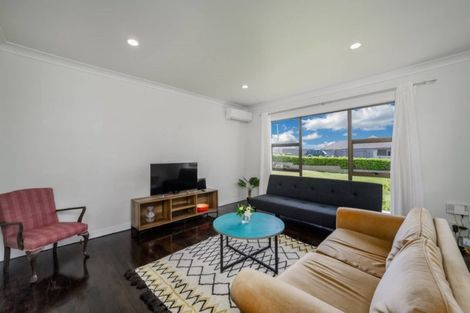 Photo of property in 46 Bleakhouse Road, Howick, Auckland, 2014