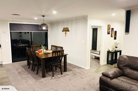 Photo of property in 82 Puhirake Crescent, Pyes Pa, Tauranga, 3112