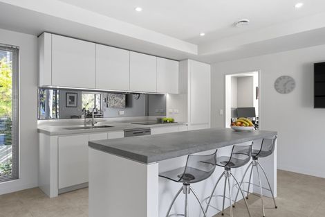 Photo of property in 21 Hood Crescent, Arrowtown, 9302