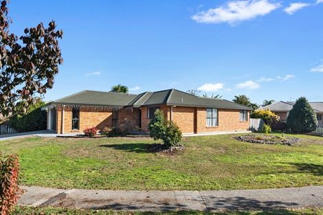 Photo of property in 12 Twickenham Place, Nawton, Hamilton, 3200