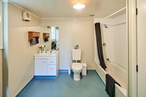 Photo of property in 6 Gordon Street, Newtown, Wellington, 6021