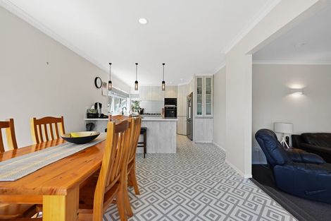 Photo of property in 12 Willowfield Place, Pukete, Hamilton, 3200