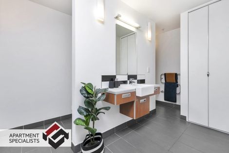 Photo of property in 6 Victoria Street, Hawera, 4610