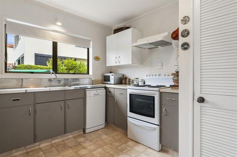 Photo of property in 7a Laing Place, Otumoetai, Tauranga, 3110