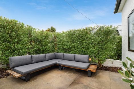 Photo of property in 22 Cochrane Street, Mornington, Dunedin, 9011