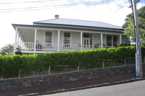 Photo of property in 2/5 Seymour Street, Saint Marys Bay, Auckland, 1011