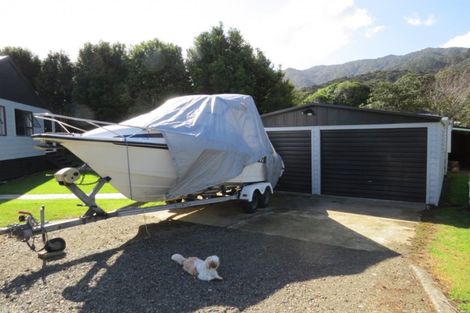 Photo of property in 2050 Rings Road, Coromandel, 3506