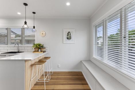 Photo of property in 1/104 Beach Road, Pahurehure, Papakura, 2113