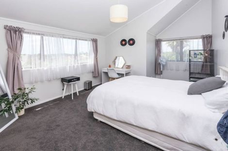 Photo of property in 1/14 Chip Grove, Sunnyhills, Auckland, 2010