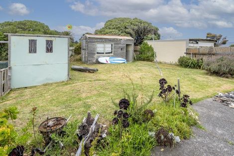 Photo of property in 230-232 Marine Parade, Otaki Beach, Otaki, 5512