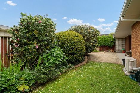 Photo of property in 5a Clare Street, Cambridge, 3434