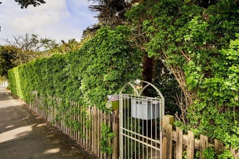 Photo of property in 339 Muritai Road, Eastbourne, Lower Hutt, 5013