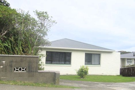 Photo of property in 35 Oakleigh Street, Maungaraki, Lower Hutt, 5010