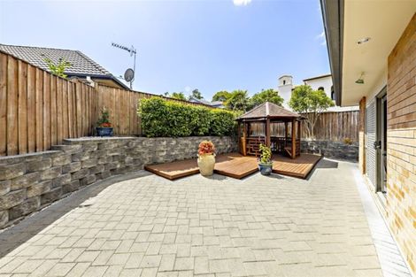 Photo of property in 116 Cyril French Drive, Flat Bush, Auckland, 2016