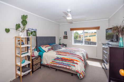 Photo of property in 9 Seddon Road, Frankton, Hamilton, 3204