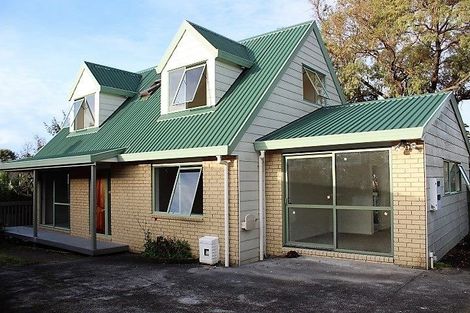 Photo of property in 1/34 Sorrel Crescent, Bucklands Beach, Auckland, 2012