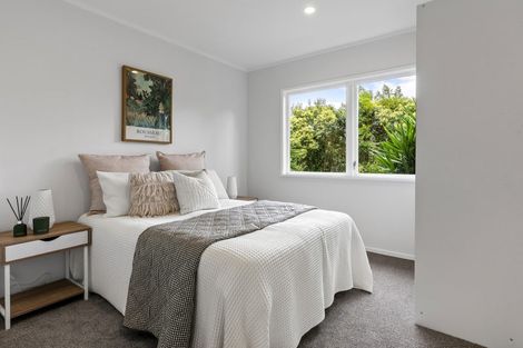 Photo of property in 36 Beaudine Avenue, Glenfield, Auckland, 0629