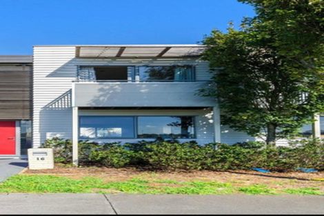 Photo of property in 16 Zabeel Crescent, Takanini, 2112