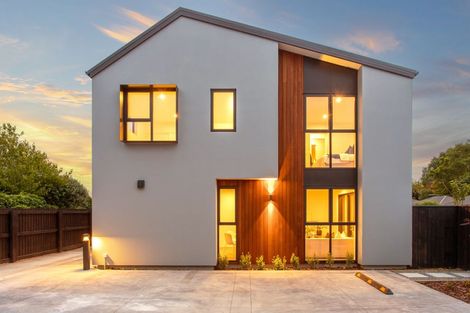 Photo of property in 4/13 Goldsmith Place, Waltham, Christchurch, 8023