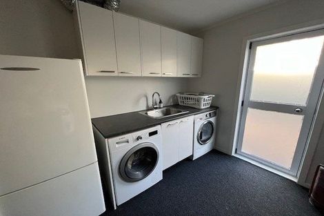 Photo of property in 49b The Esplanade, Eastern Beach, Auckland, 2012