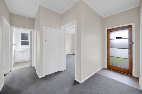 Photo of property in 20 Riemenschneider Street, Manaia, 4612