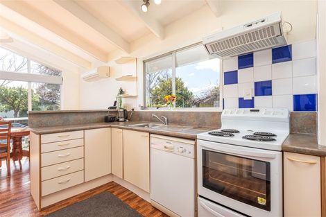 Photo of property in 87 Dunbarton Street, Redwood, Christchurch, 8051