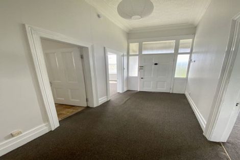 Photo of property in 23 Royal Crescent, Saint Kilda, Dunedin, 9012