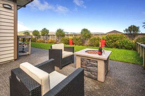 Photo of property in 58 Aotea Drive, Aotea, Porirua, 5024