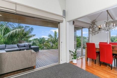 Photo of property in 3 Tanglewood Place, Cockle Bay, Auckland, 2014