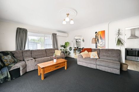 Photo of property in 22 Lindsay Crescent, Nawton, Hamilton, 3200