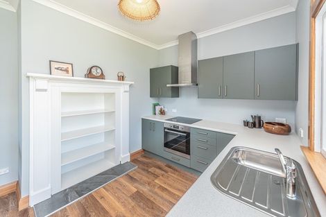 Photo of property in 32 Aotea Street, Castlecliff, Whanganui, 4501