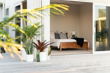 Photo of property in 114 Oceanbeach Road, Mount Maunganui, 3116