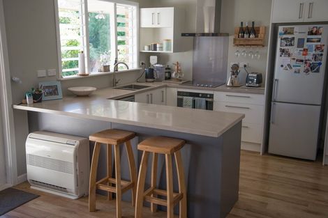 Photo of property in 16 Lascelles Street, Saint Martins, Christchurch, 8022