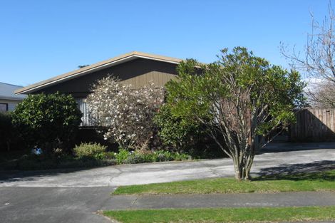 Photo of property in 4 Feist Street, Carterton, 5713