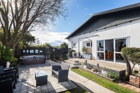 Photo of property in 32 Willock Street, Kaiapoi, 7630
