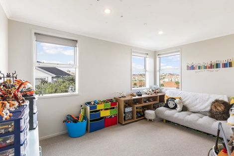 Photo of property in 9 Bella Vista Drive, Gulf Harbour, Whangaparaoa, 0930