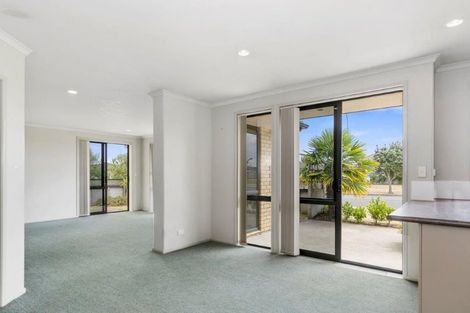 Photo of property in 734 Gloucester Road, Papamoa Beach, Papamoa, 3118