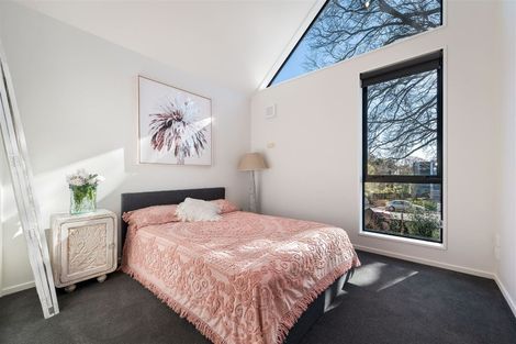 Photo of property in 2/66 Innes Road, St Albans, Christchurch, 8052