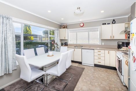 Photo of property in 205 Cambridge Road, Te Awamutu, 3800