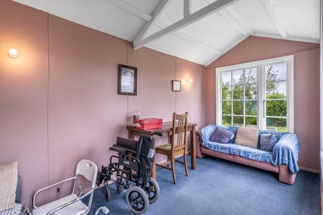 Photo of property in 64 Centre Street, Strathern, Invercargill, 9812