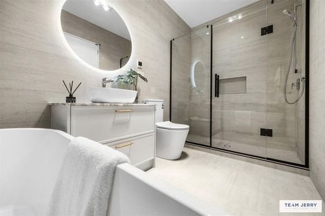 Photo of property in 41 Maungakaraka Road, Karaka, 2580