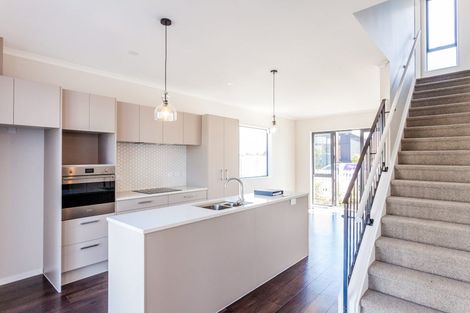 Photo of property in 35 Tahuhu Road, Mount Wellington, Auckland, 1062