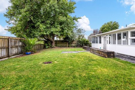 Photo of property in 2/111 Florence Avenue, Orewa, 0931