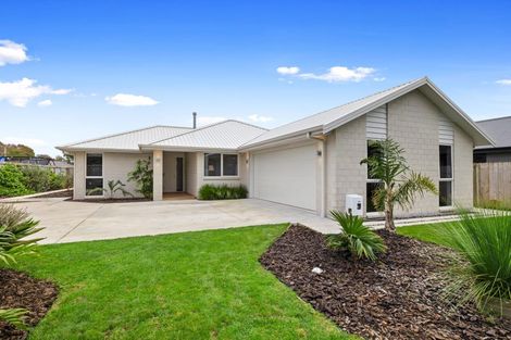 Photo of property in 539 Manutahi Road, Lepperton, New Plymouth, 4373