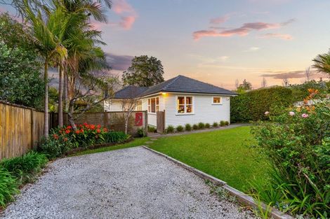 Photo of property in 12 Linwood Avenue, Forrest Hill, Auckland, 0620