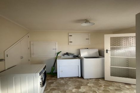 Photo of property in 74 Akaroa Drive, Maupuia, Wellington, 6022