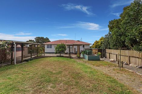 Photo of property in 9 Saint John Street, Matata, Whakatane, 3194