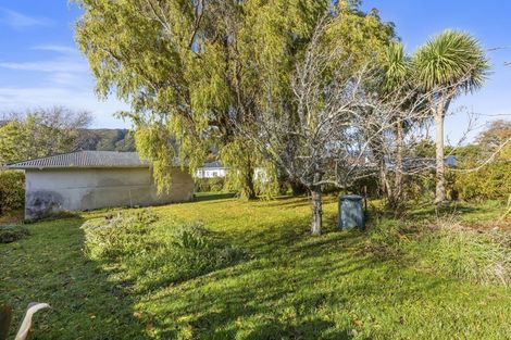 Photo of property in 55 Westminster Road, Wainuiomata, Lower Hutt, 5014